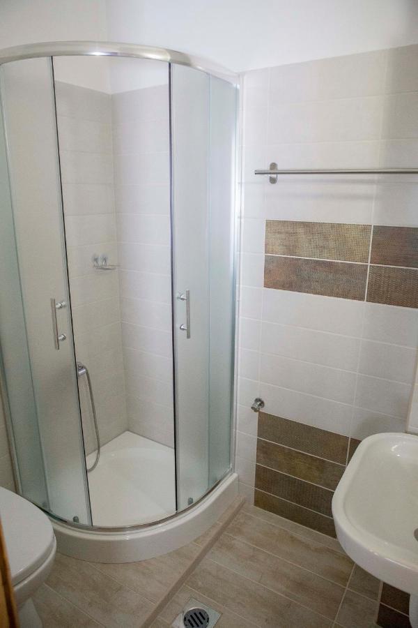 Eva Vendeghaz Hotel Kaposvar Luaran gambar