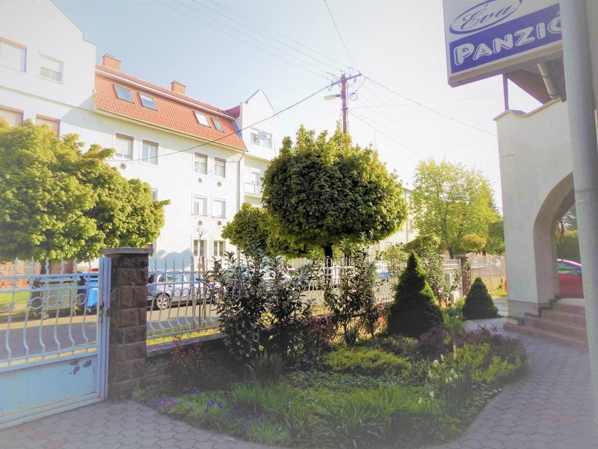 Eva Vendeghaz Hotel Kaposvar Luaran gambar